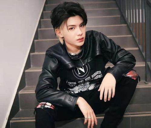 爆料娱乐黄明昊视频,揭秘娱乐圈背后的真实故事 第1张 爆料娱乐黄明昊视频,揭秘娱乐圈背后的真实故事 第1张